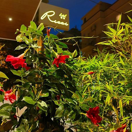 Hotel Ricci Rimini Exterior foto